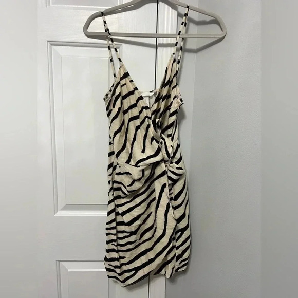 ANIMAL PRINT DRESS H&M - Picture 2 of 4